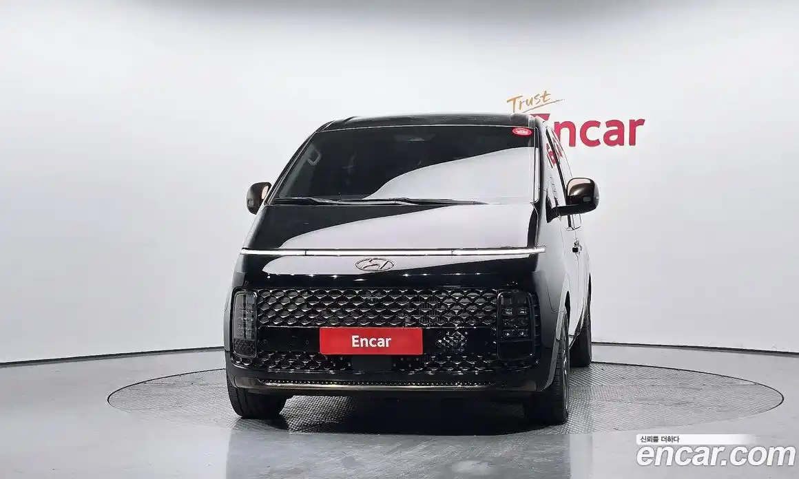 Hyundai Staria 2022 2.2 гидро в Москве № 1536817, фото 3