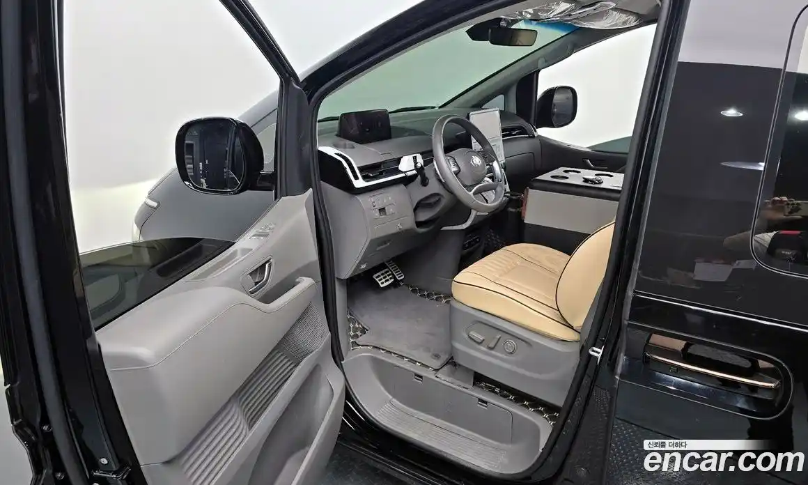 Hyundai Staria 2022 2.2 гидро в Москве № 1536817, фото 10