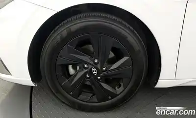 Hyundai Avante 2023 1.6 гидро в Москве № 1537631, миниатюра 5