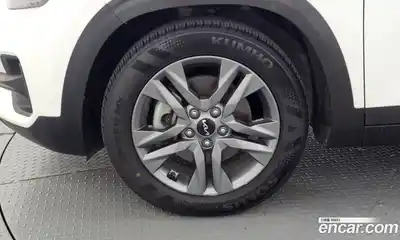 Kia Seltos 2022 1.6 гидро в Москве № 1538182, миниатюра 5