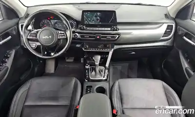 Kia Seltos 2022 1.6 гидро в Москве № 1538182, миниатюра 7