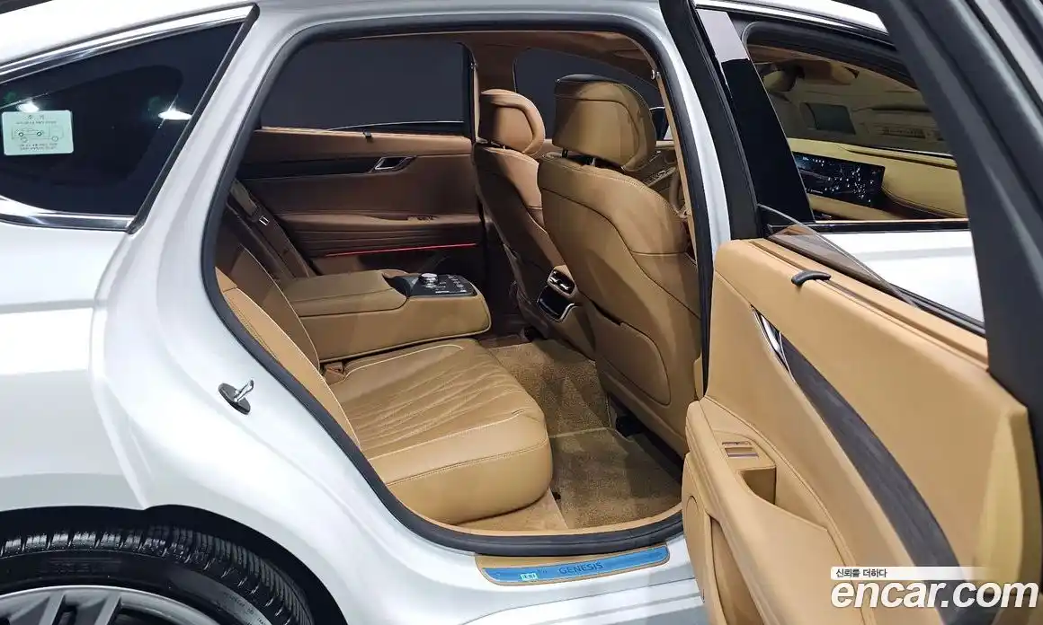 Genesis G80 2024 2.5 гидро в Москве, фото 11