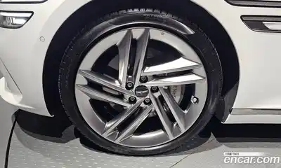 Genesis G80 2024 2.5 гидро в Москве, миниатюра 5
