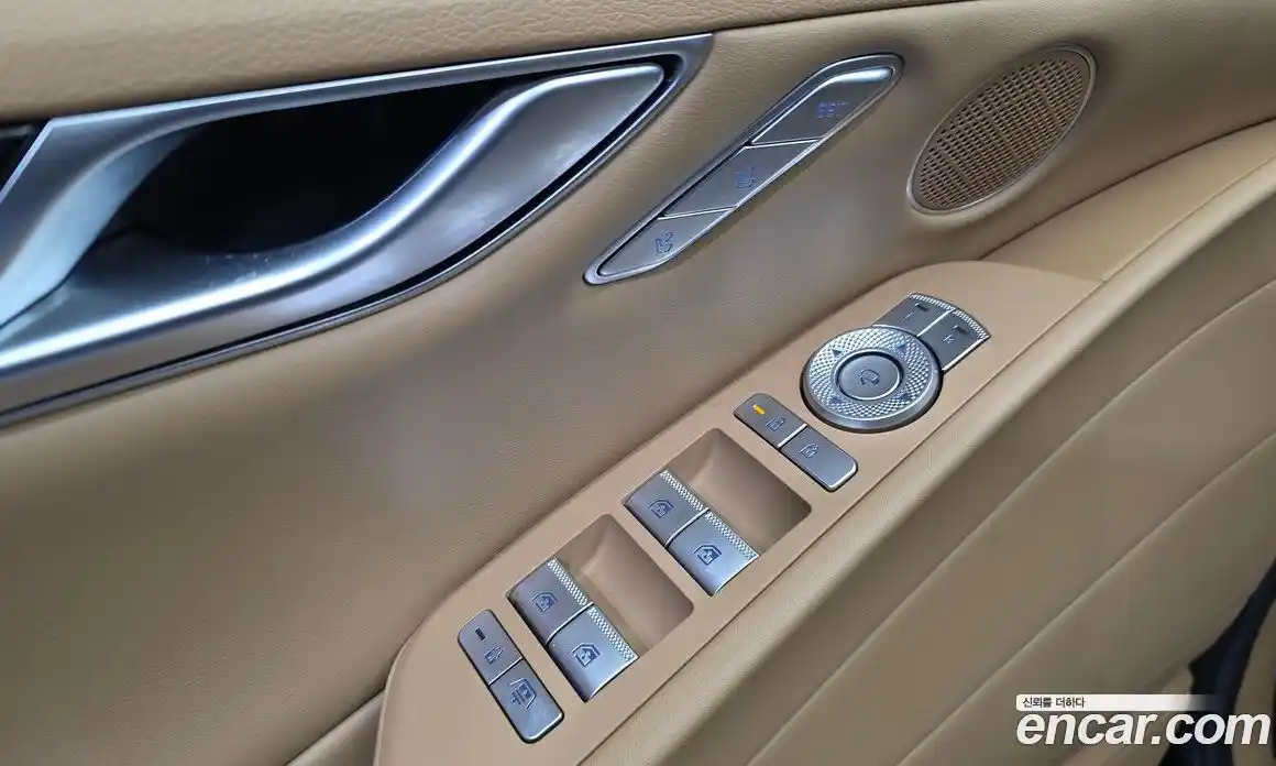 Genesis G80 2025 2.5 гидро в Москве № 1538890, фото 12