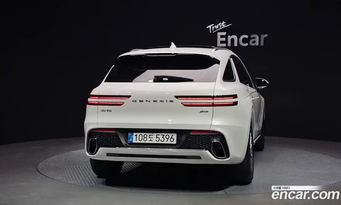 Genesis GV70 2021 2.5 гидро в Москве № 1539156, фото 4