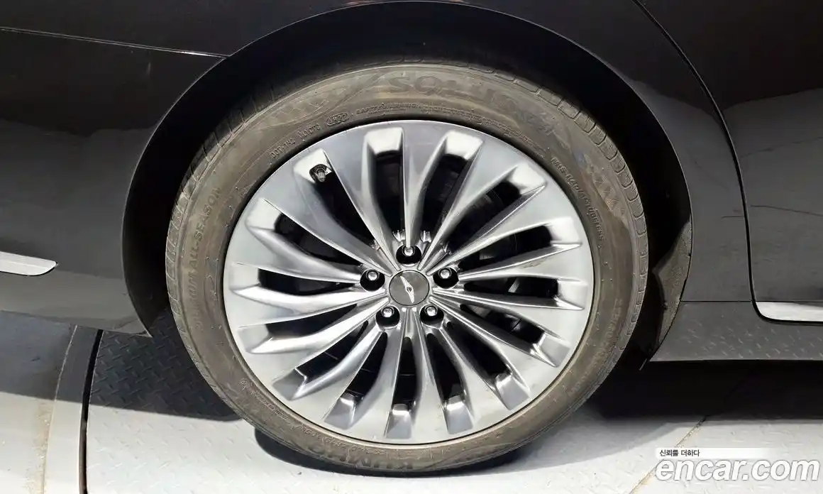 Genesis EQ900 2018 3.8 гидро в Москве № 1539203, фото 5