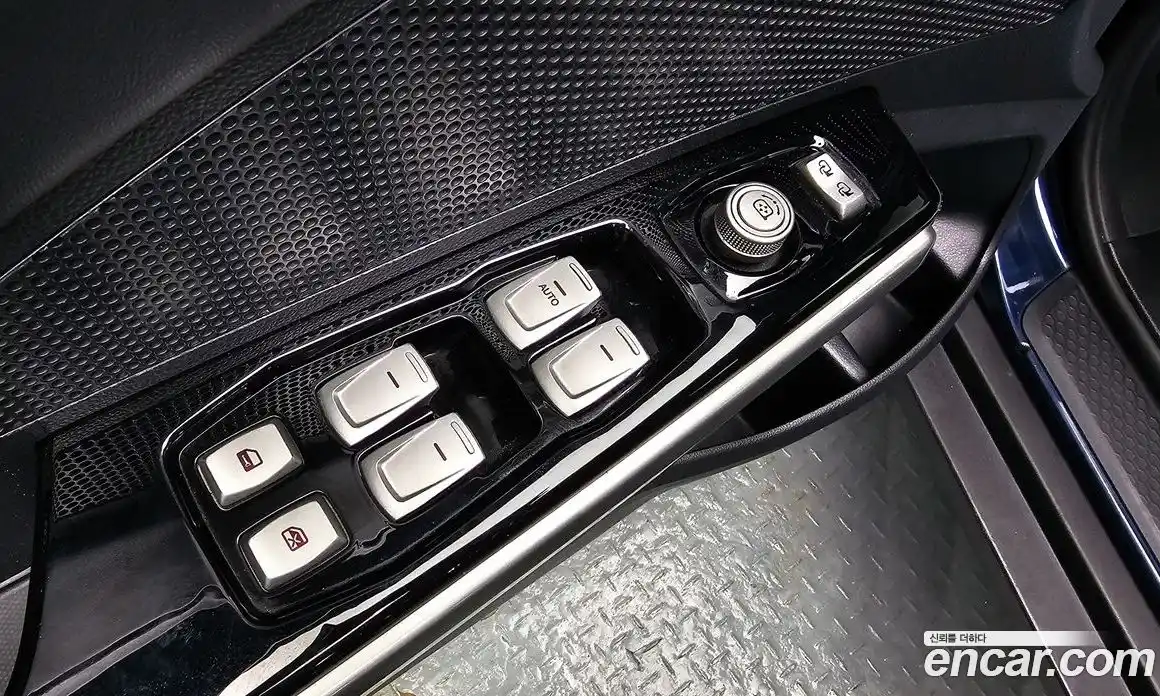 SsangYong TIBOLI 2015 1.6 гидро в Москве № 1540283, фото 12