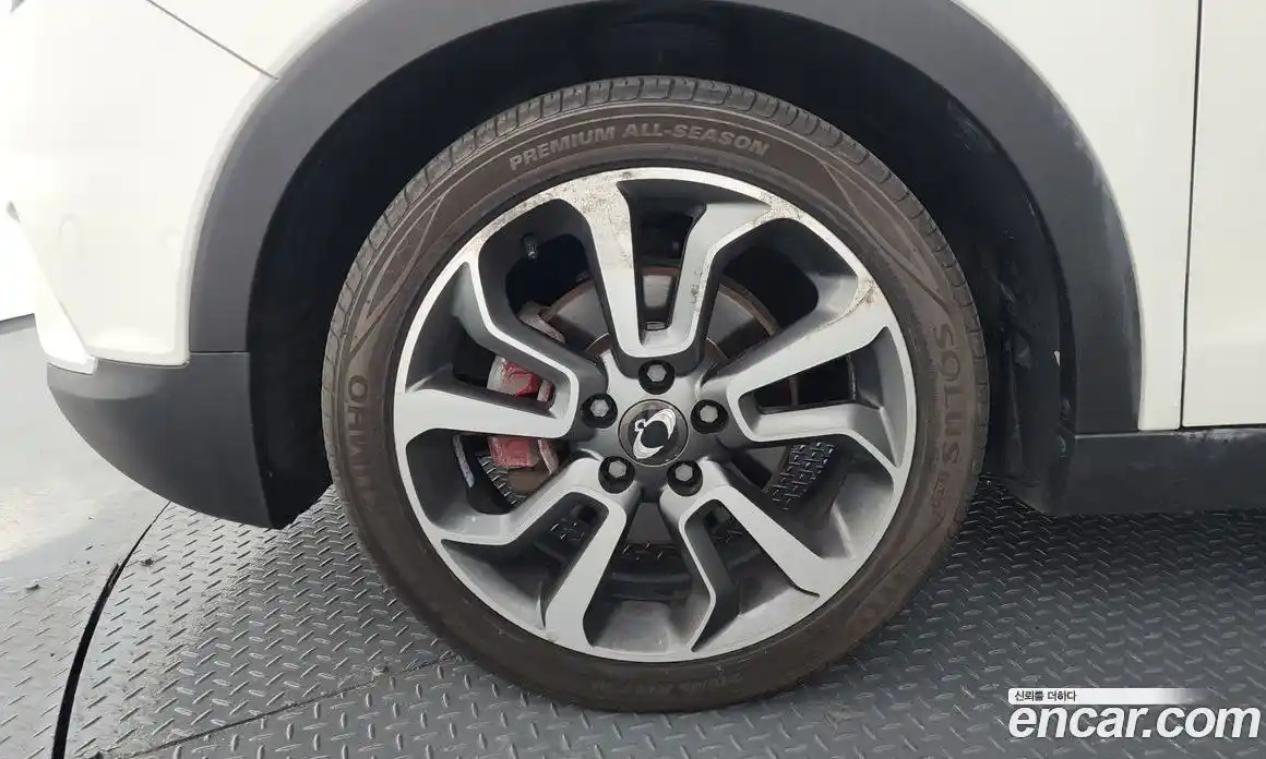 SsangYong TIBOLI 2015 1.6 гидро в Москве № 1540566, фото 5