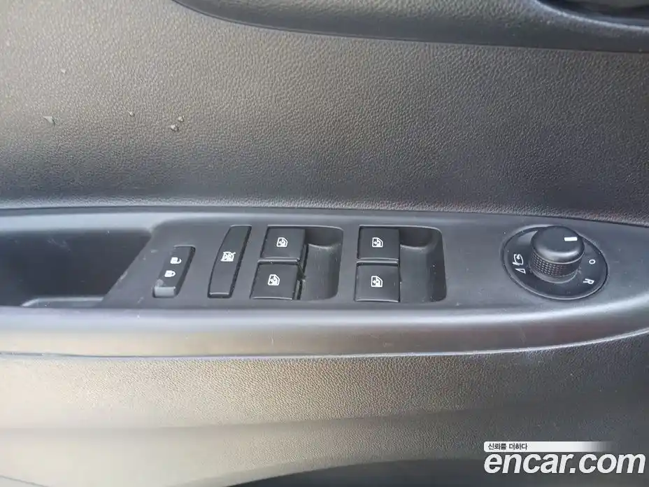 Chevrolet Spark 2017 1.0 гидро в Москве, фото 12