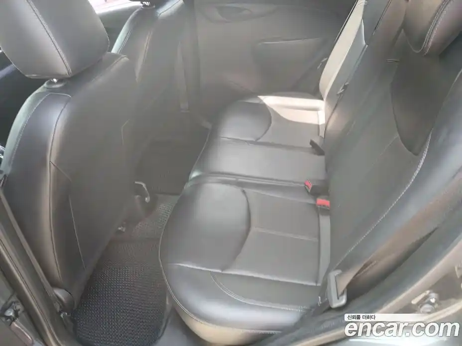 Chevrolet Spark 2017 1.0 гидро в Москве, фото 15