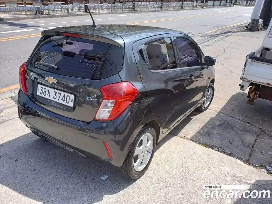 Chevrolet Spark 2017 1.0 гидро в Москве, фото 5