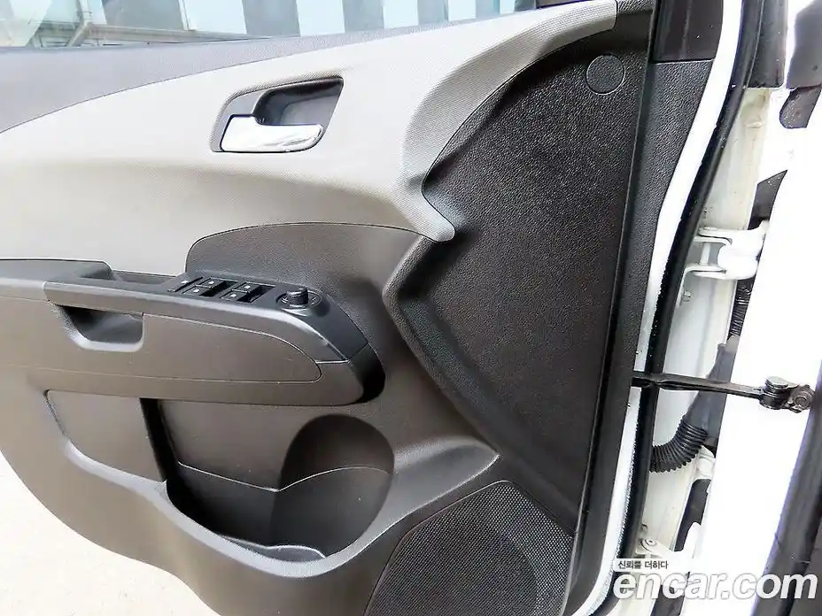 Chevrolet Aveo 2015 1.4 гидро в Москве № 1541400, фото 11