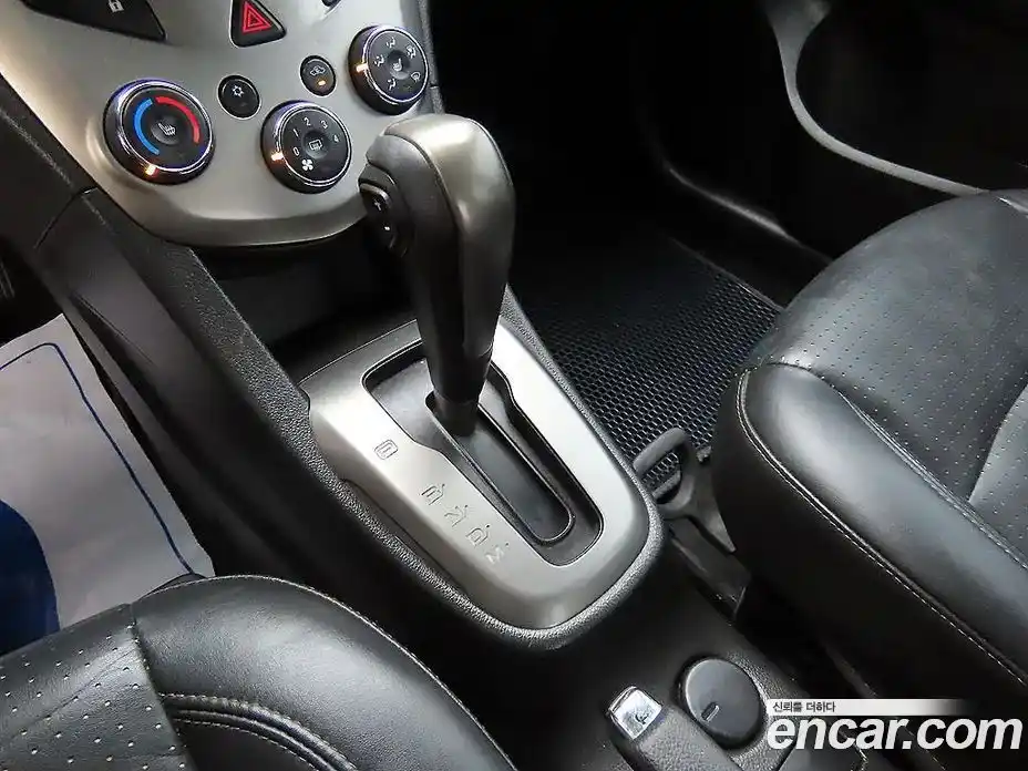 Chevrolet Aveo 2015 1.4 гидро в Москве № 1541400, фото 10