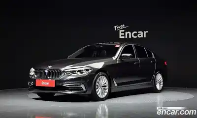 BMW 5-Series, 2019
