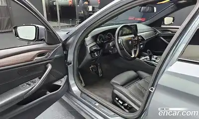 BMW 5-Series 2017 2.0 гидро в Москве № 1541734, миниатюра 10