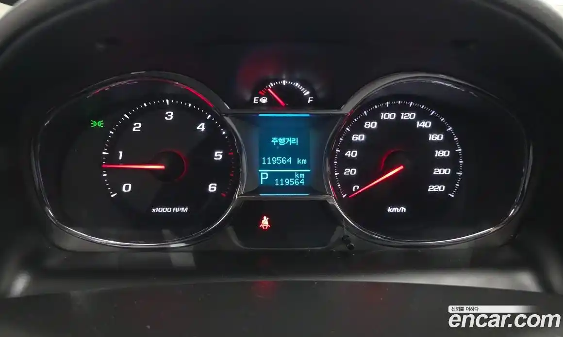 Chevrolet Captiva 2014 2.0 гидро в Москве № 1542059, фото 8
