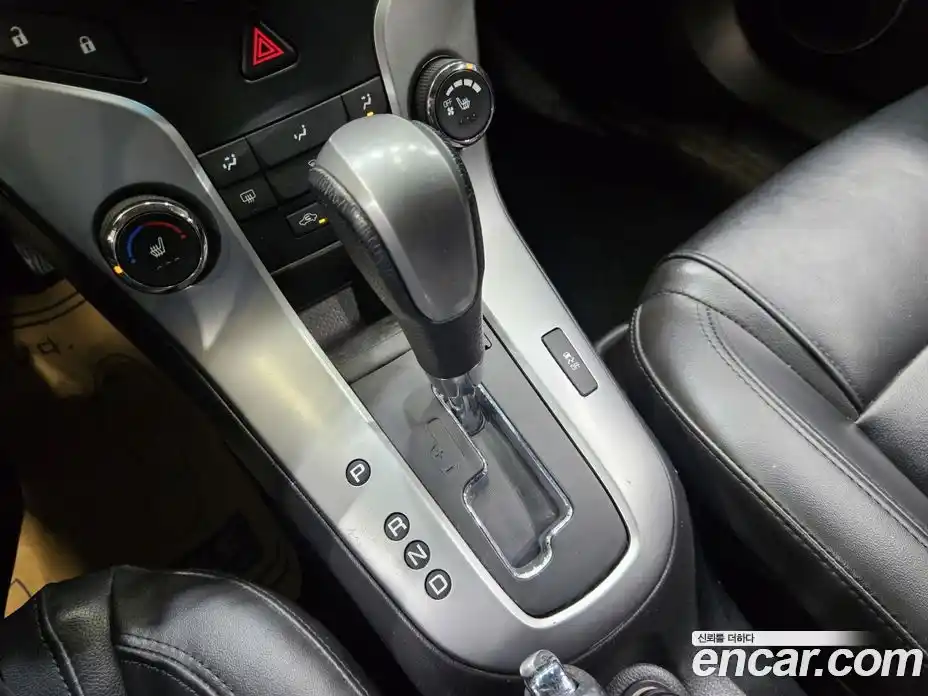 Chevrolet Cruze 2011 1.8 гидро в Москве № 1542549, фото 9
