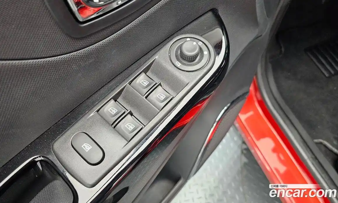 Renault QM3 2015 1.5 гидро в Москве № 1542962, фото 17