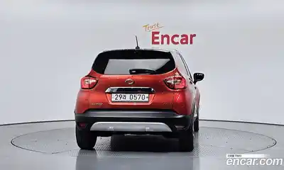 Renault QM3 2015 1.5 гидро в Москве № 1542962, миниатюра 4