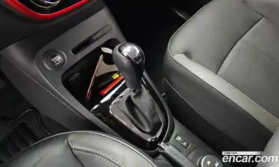 Renault QM3 2015 1.5 гидро в Москве № 1542962, миниатюра 9