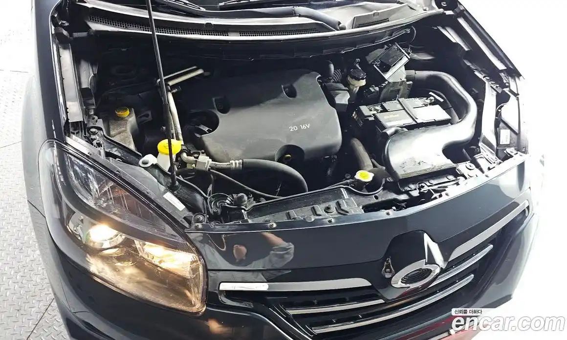 Renault QM5 2014 2.0 гидро в Москве № 1543376, фото 6