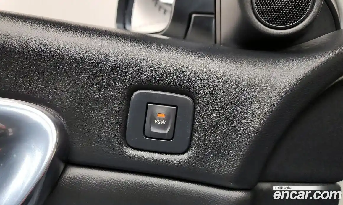 Renault SM7 2015 2.0 гидро в Москве № 1543633, фото 17