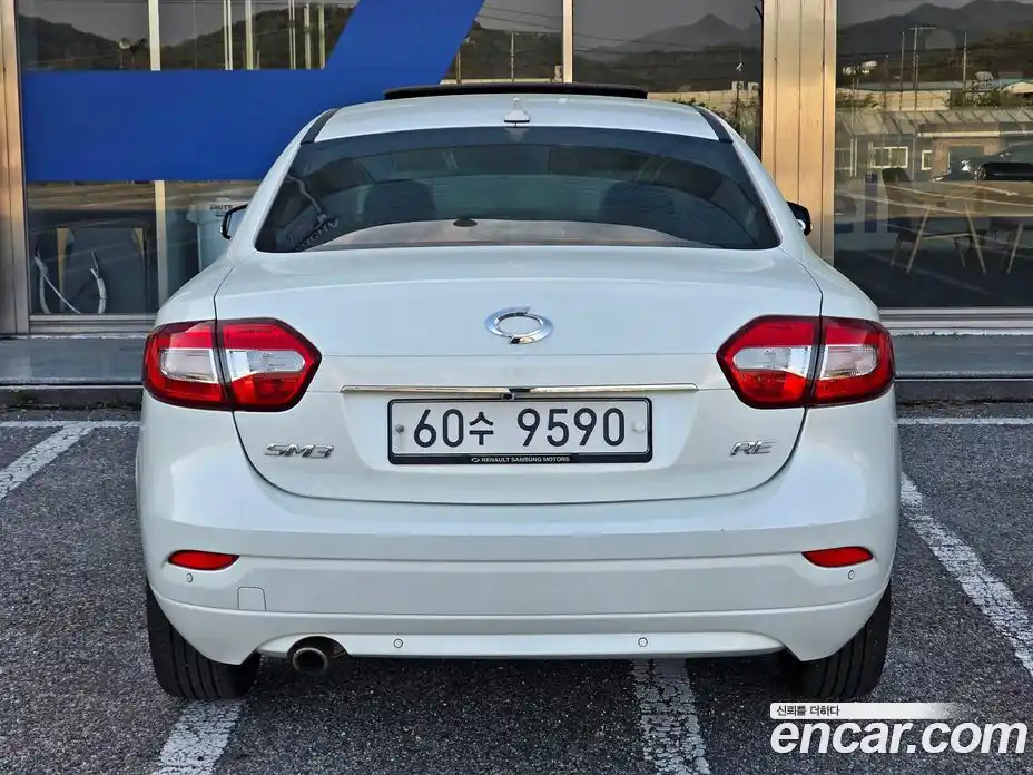 Renault SM3 2014 1.6 гидро в Москве № 1543907, фото 5
