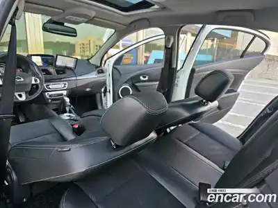 Renault SM3 2014 1.6 гидро в Москве № 1543907, миниатюра 9