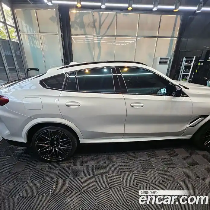 BMW X6M 2024 4.4 гидро в Москве № 1544119, фото 5