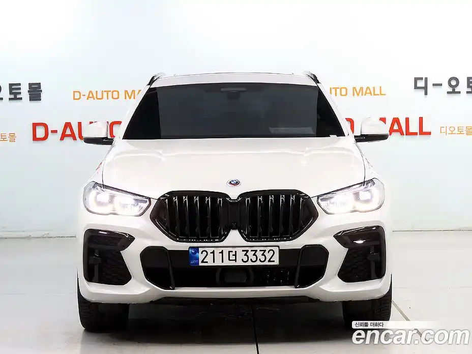 BMW X6 2023 4.4 гидро в Москве № 1544308, фото 3