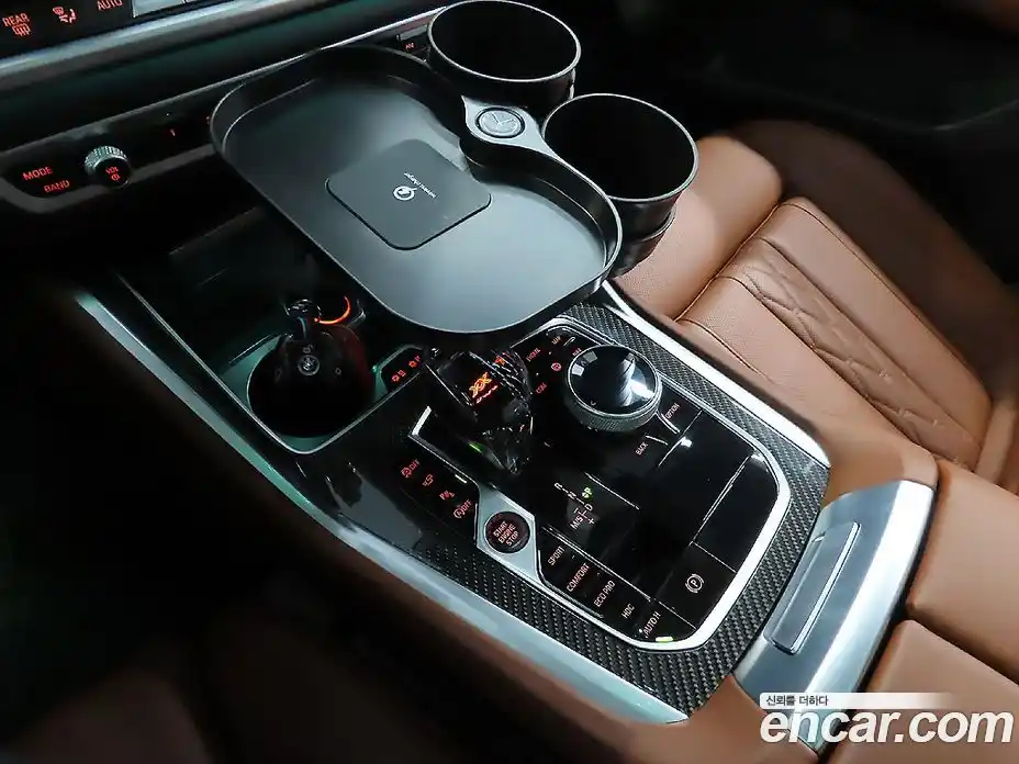 BMW X6 2023 4.4 гидро в Москве № 1544308, фото 9