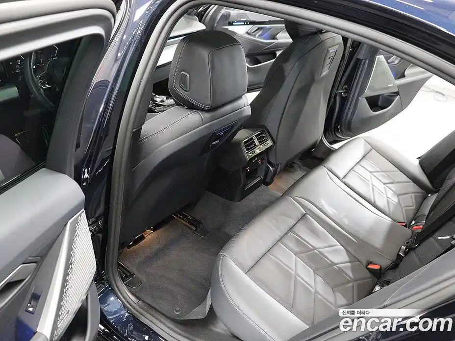 BMW 5-Series 2023 2.0 гидро в Москве № 1544423, фото 7