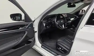 BMW 5-Series 2019 2.0 гидро в Москве № 1544538, миниатюра 10