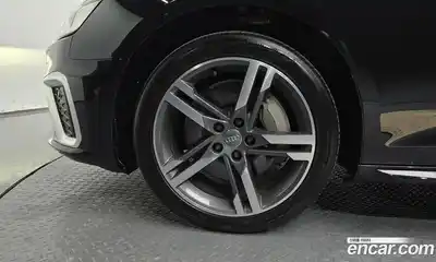 Audi A4 2021 2.0 гидро в Москве № 1546227, миниатюра 5