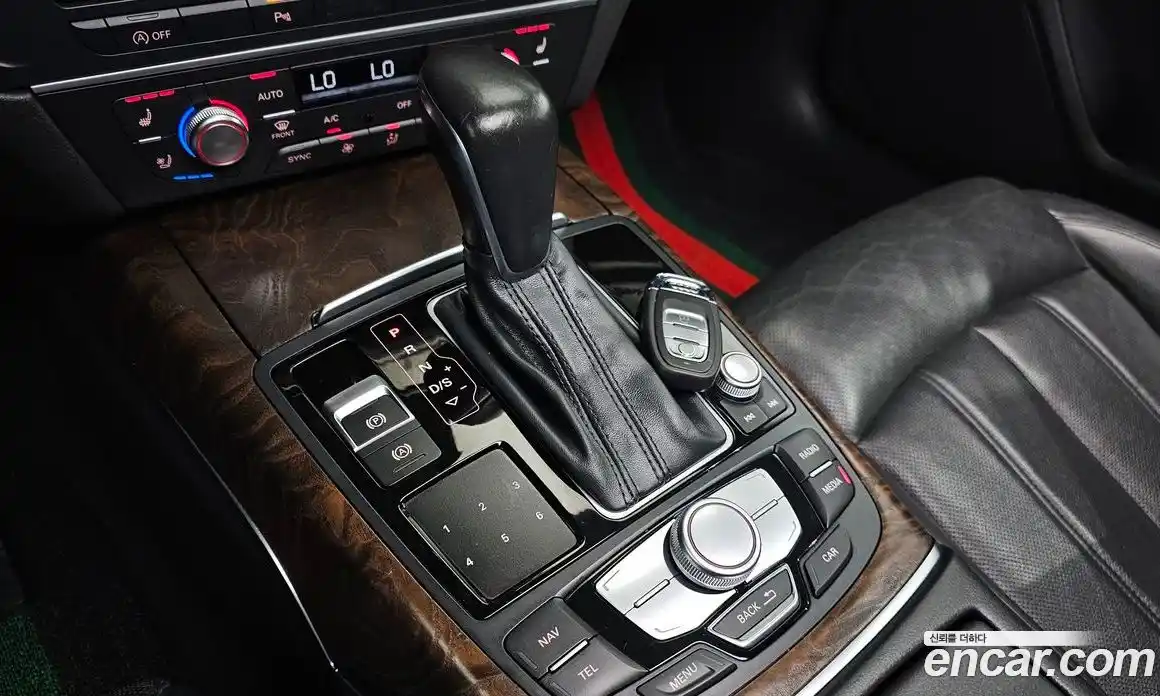 Audi A6 2015 2.0 гидро в Москве № 1546476, фото 9