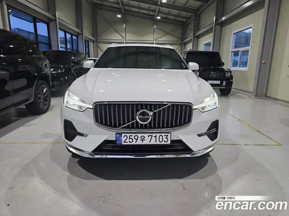 Volvo XC60 2025 2.0 гидро в Москве № 1546750, фото 3
