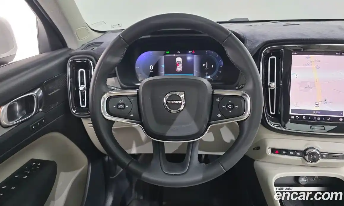 Volvo XC40 2023 2.0 гидро в Москве № 1547047, фото 14