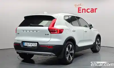 Volvo XC40 2023 2.0 гидро в Москве № 1547047, миниатюра 2