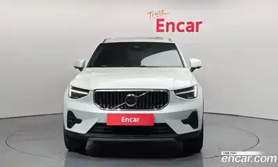 Volvo XC40 2023 2.0 гидро в Москве № 1547047, миниатюра 3