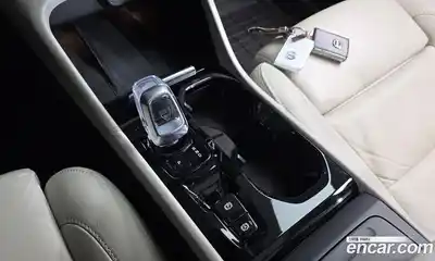 Volvo XC40 2023 2.0 гидро в Москве № 1547047, миниатюра 9