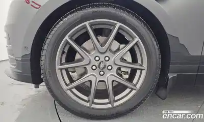 Land Rover Range-Rover Velar 2025 3.0 гидро в Москве № 1547486, миниатюра 9