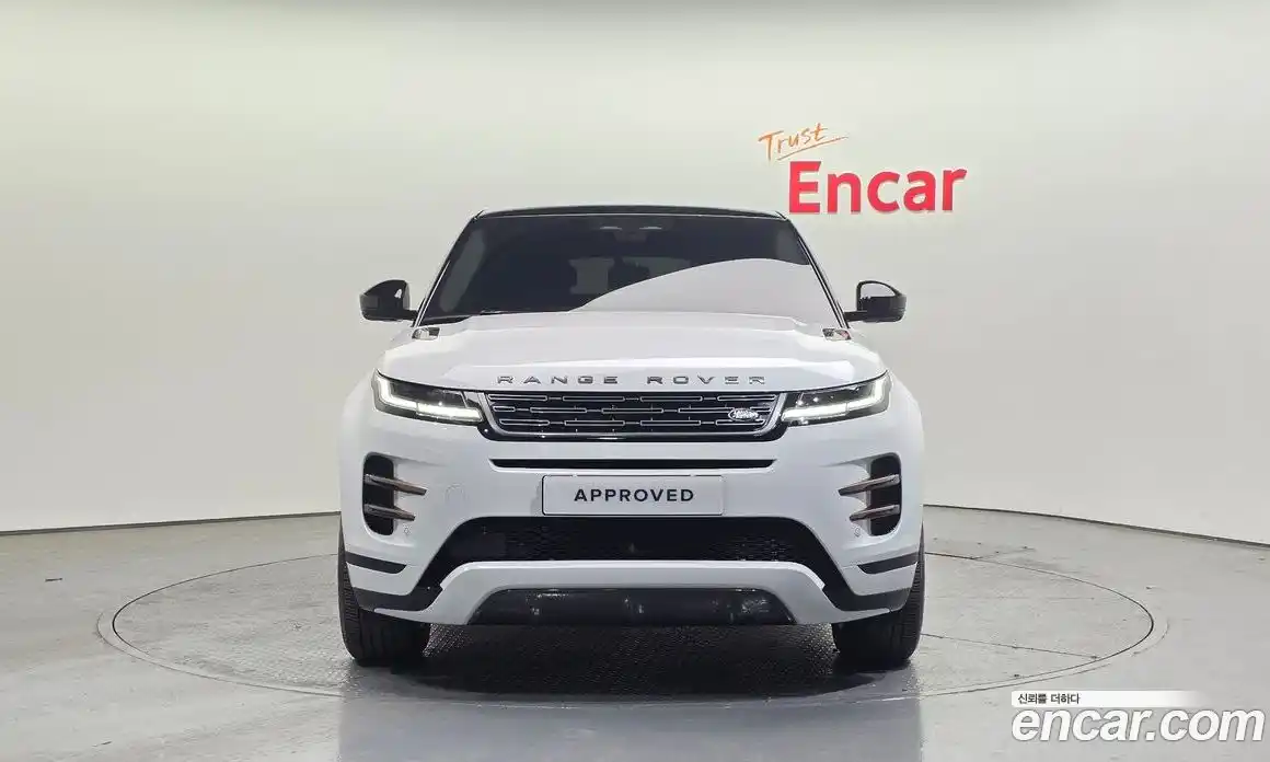 Land Rover Range-Rover Evoque 2025 2.0 гидро в Москве № 1547492, фото 8