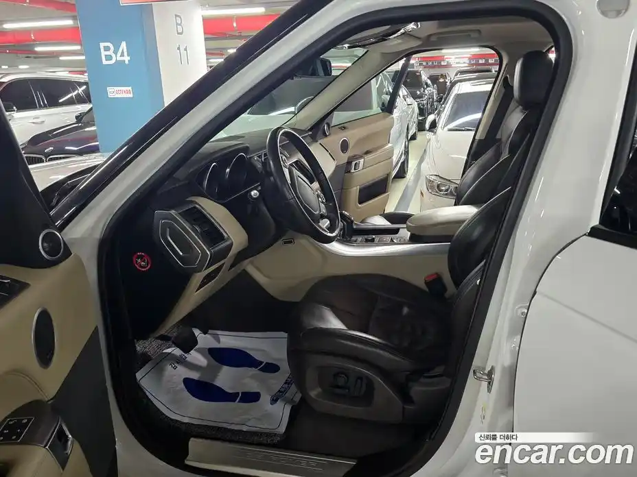 Land Rover Range-Rover Sport 2016 3.0 гидро в Москве № 1547862, фото 10