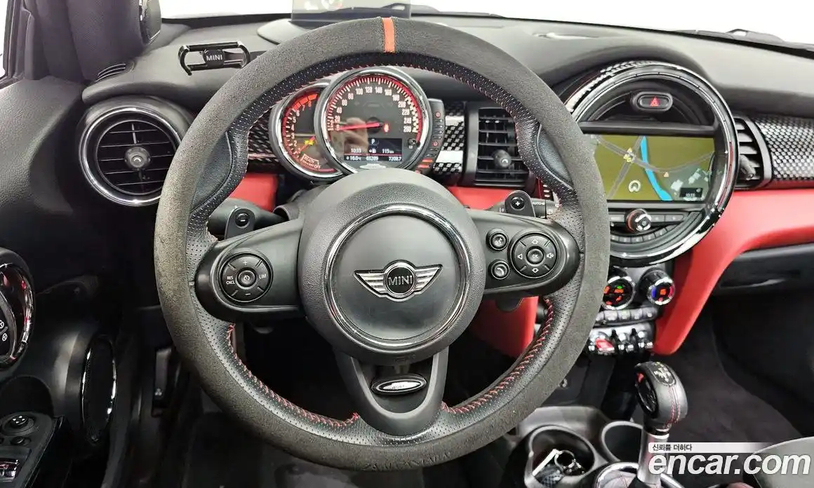 Mini Cooper 2017 2.0 гидро в Москве № 1548190, фото 13