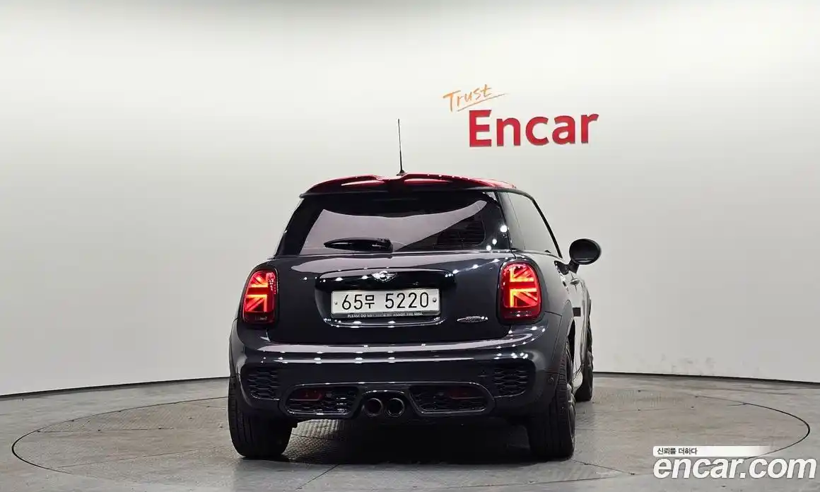 Mini Cooper 2017 2.0 гидро в Москве № 1548190, фото 4