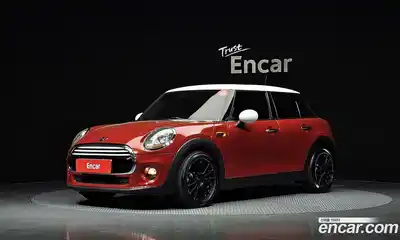 Mini Cooper, 2015