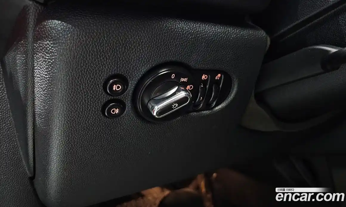 Mini Cooper 2015 1.5 гидро в Москве № 1548295, фото 18