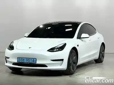 Tesla Model 3, 2022