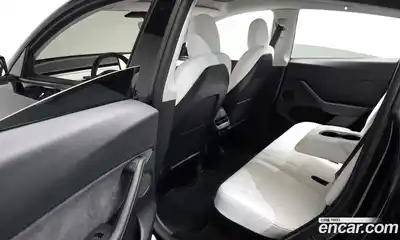 Tesla Model Y 2023 0.2 гидро в Москве № 1548645, миниатюра 11