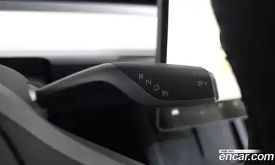 Tesla Model Y 2023 0.2 гидро в Москве № 1548645, миниатюра 8